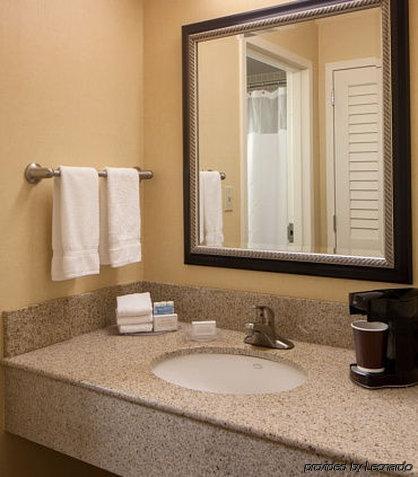 Courtyard Haywood Mall 3* Greenville